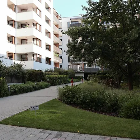 Awangarda Apartman *