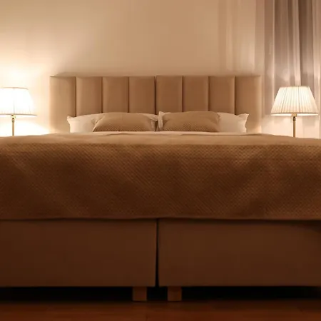 شقة Awangarda